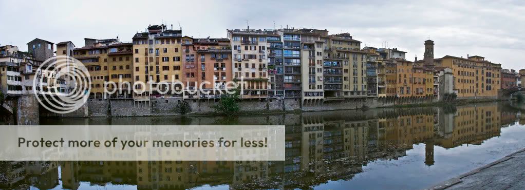 IMAGE: http://i548.photobucket.com/albums/ii333/cgwilso/florence_Panorama2.jpg
