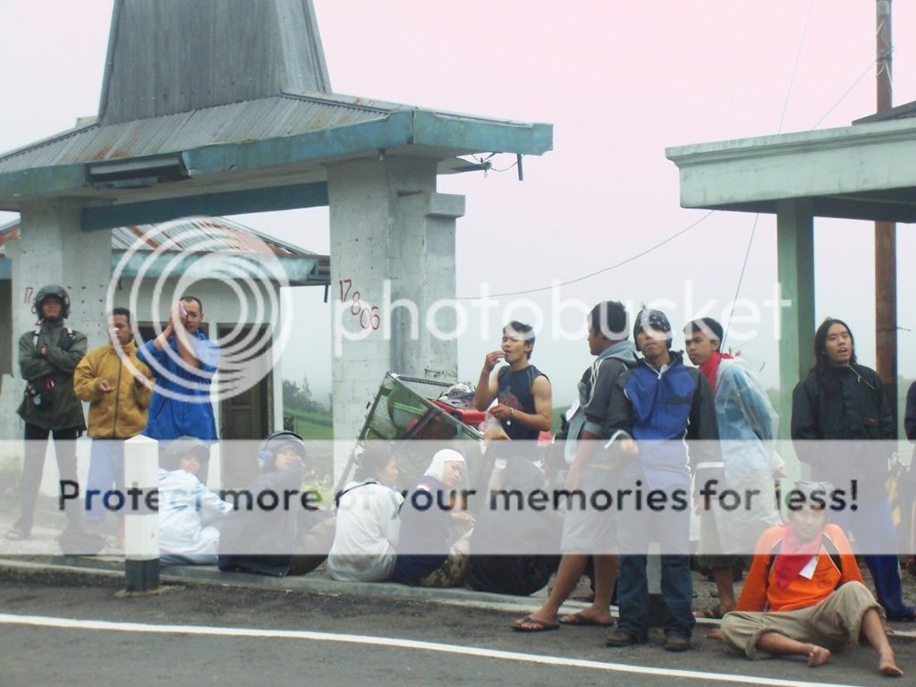  photo 100_7083FILEminimizer.jpg