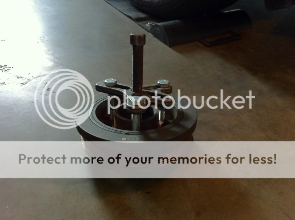 How to get harmonic balancer off? Lightning Rodder