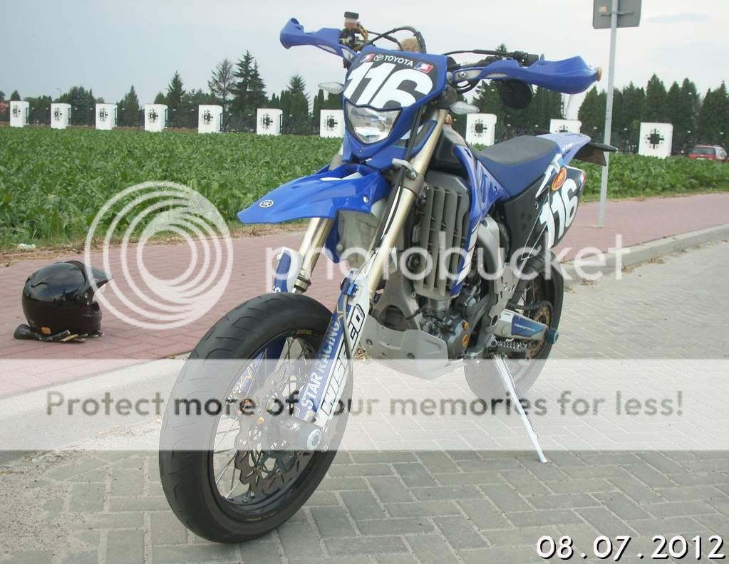 http://i548.photobucket.com/albums/ii345/klosswr450/PICT1777.jpg