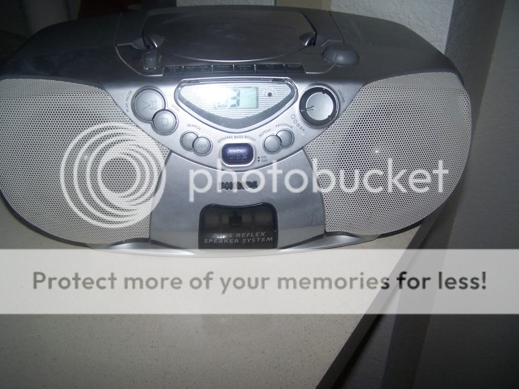 Philips AZ1008 CD/Radio/Cassette Recorder System 60 Photo by